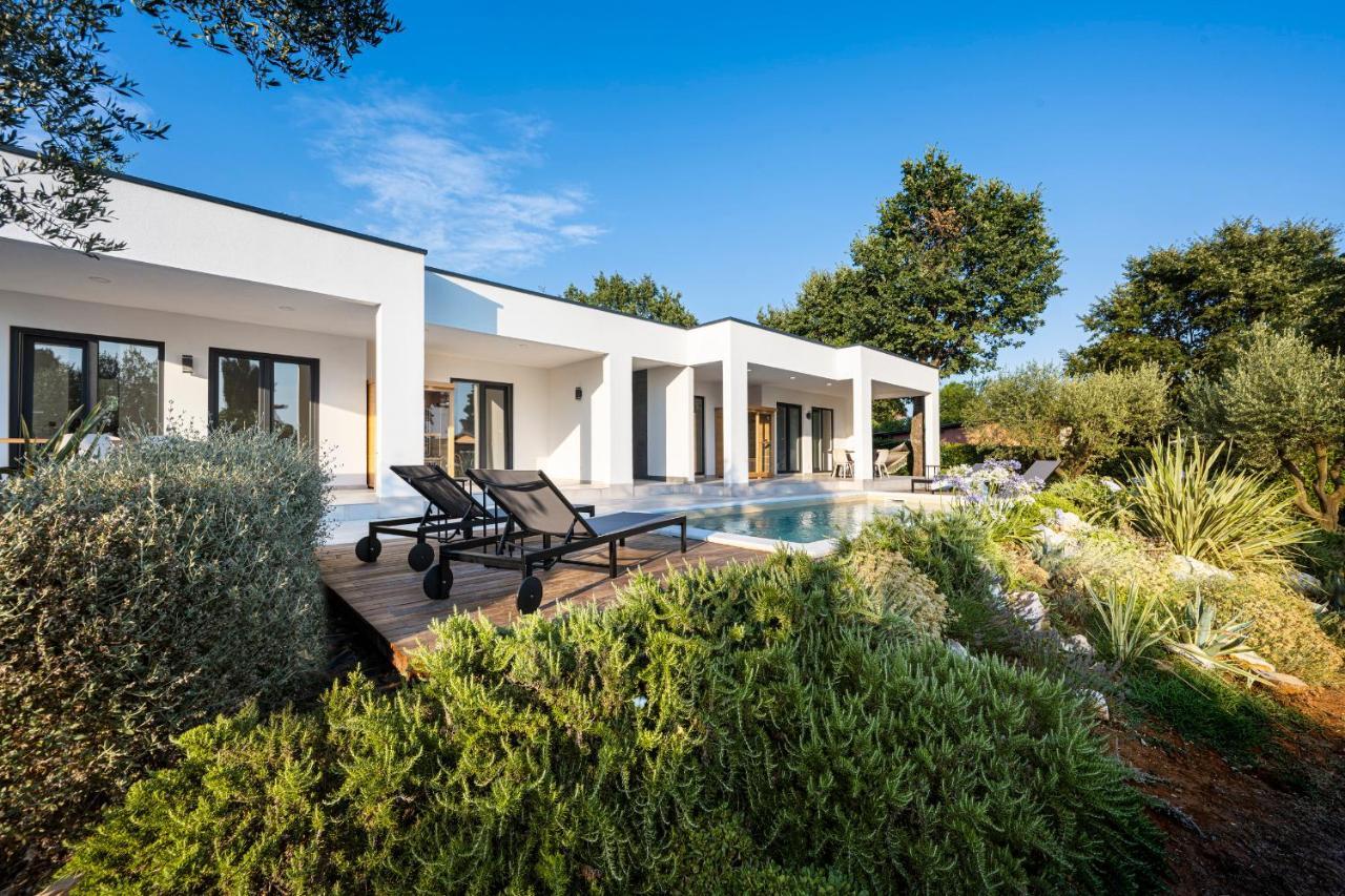 Goldimare Garden Residence Umago Esterno foto